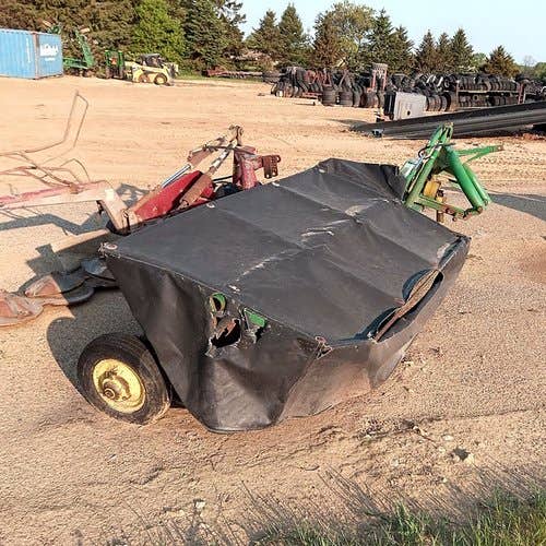Used John Deere 260 Hay Cutting Parts Used John Deere 260 Hay Cutting Parts