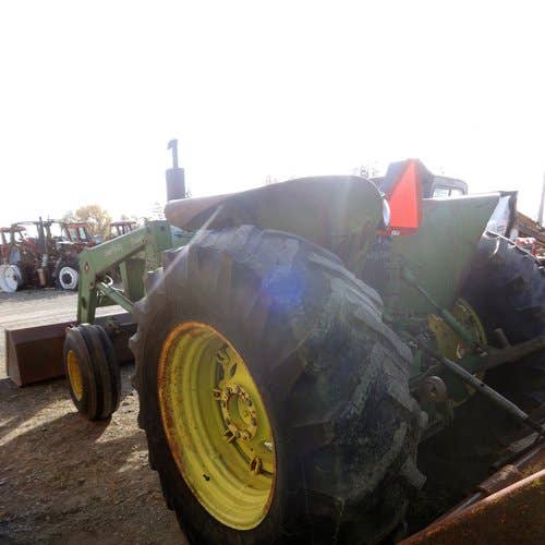 Used John Deere 2640 Tractor parts.