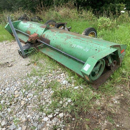 Used John Deere 27 Rotary Cutter / Chopper parts.