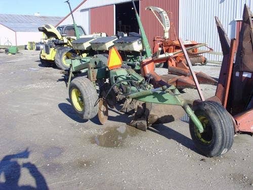 Used John Deere 2700 Tillage parts.