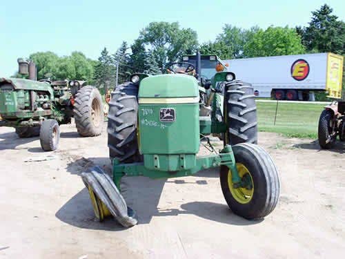 Used John Deere 2840 Tractor parts.