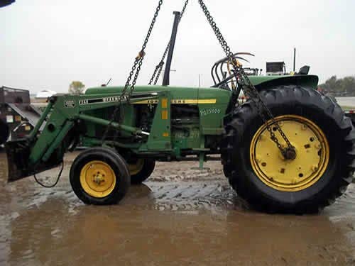 Used John Deere 2840 Tractor parts.