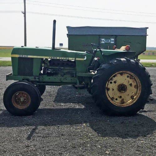 Used John Deere 2840 Tractor parts.