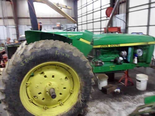 Used John Deere 2950 Tractor parts.
