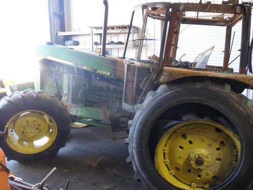 Used John Deere 2955 Tractor parts.