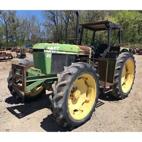 Used John Deere 2955 Tractor parts.