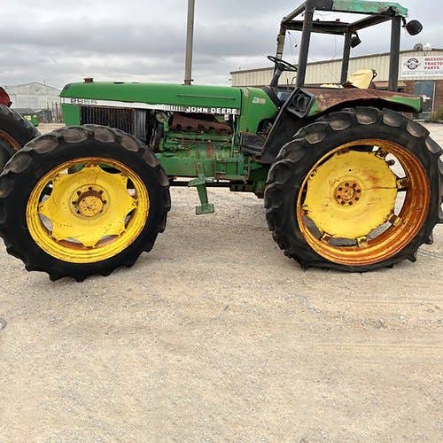 Used John Deere 2955 Tractor parts.