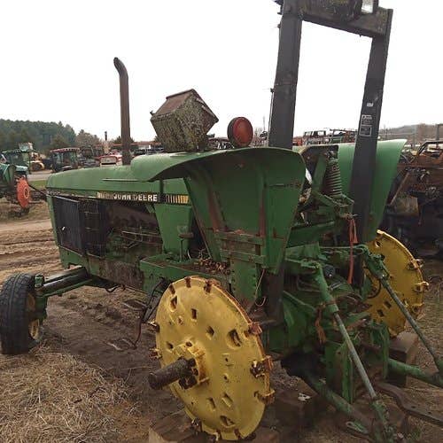 Used John Deere 2955 Tractor parts.