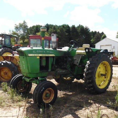 Used John Deere 3020 Tractor parts.