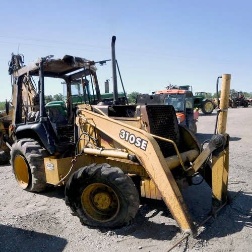 Used John Deere 310SE Construction & Industrial parts.