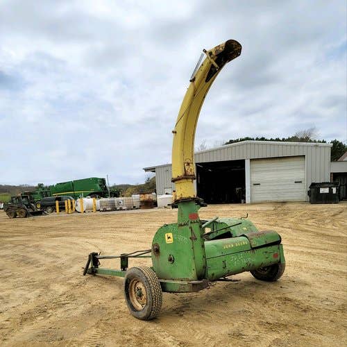 Used John Deere 35 Harvester parts.