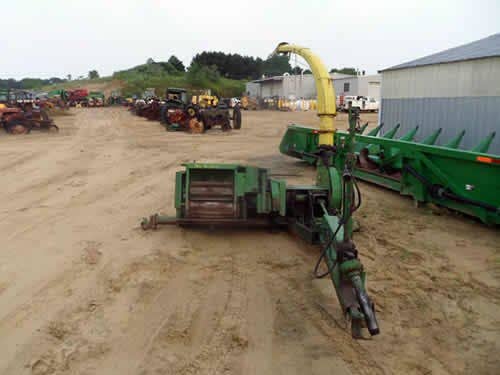 Used John Deere 3800 Harvester parts.