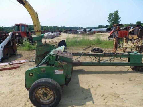 Used John Deere 3940 Harvester parts.