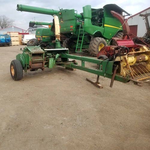 Used John Deere 3940 Harvester parts.