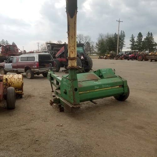 Used John Deere 3940 Harvester parts.