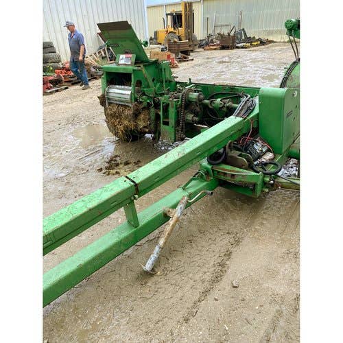 Used John Deere 3950 Harvester parts.
