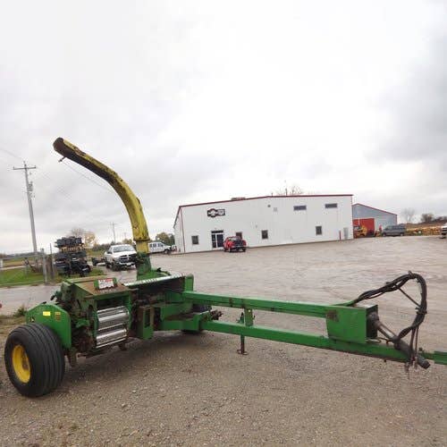 Used John Deere 3950 Harvester parts.