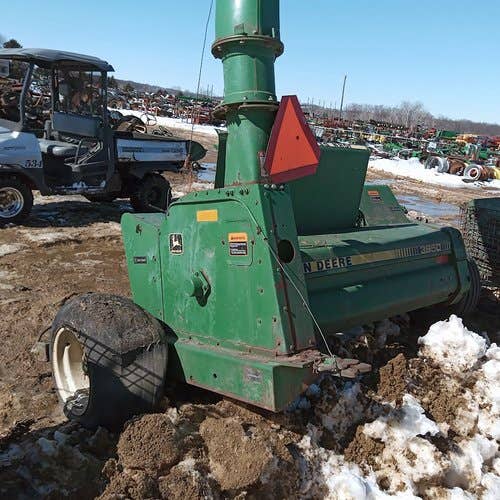Used John Deere 3950 Harvester parts.