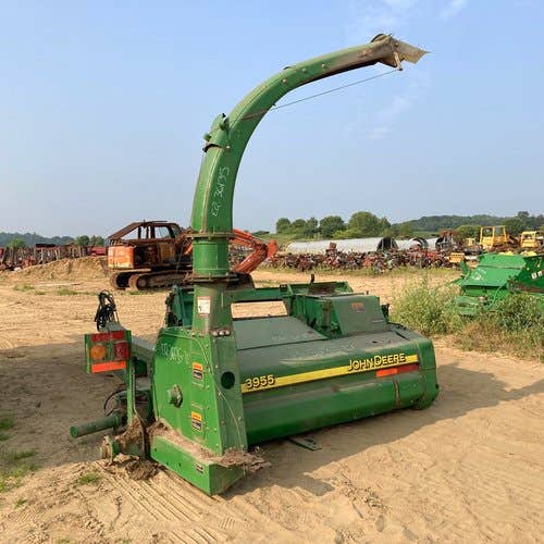 Used John Deere 3955 Harvester parts.