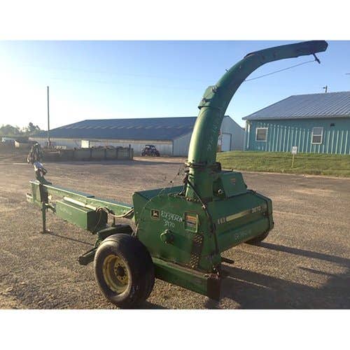 Used John Deere 3970 Harvester parts.