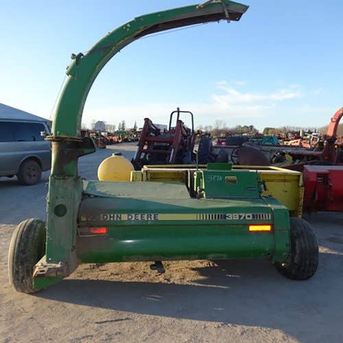 Used John Deere 3970 Harvester Parts Used John Deere 3970 Harvester Parts