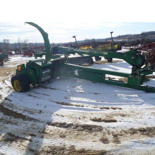Used John Deere 3975 Harvester parts.