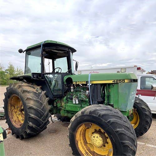 Used John Deere 4250 Tractor parts.