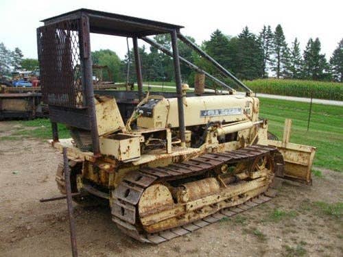 Used John Deere 440 Construction & Industrial parts.