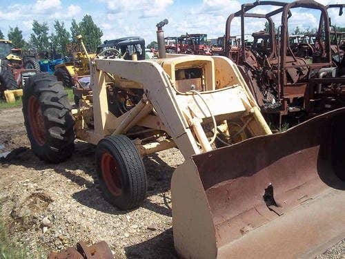 Used John Deere 440 Tractor parts.