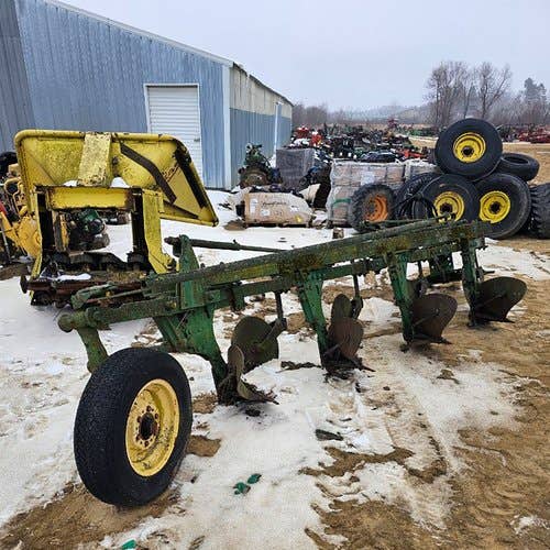 Used John Deere 450 Tillage parts.