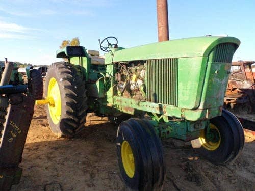 Used John Deere 4520 Tractor parts.