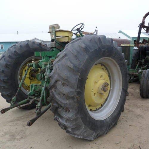 Used John Deere 4520 Tractor parts.