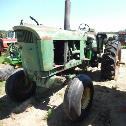Used John Deere 4520 Tractor parts.