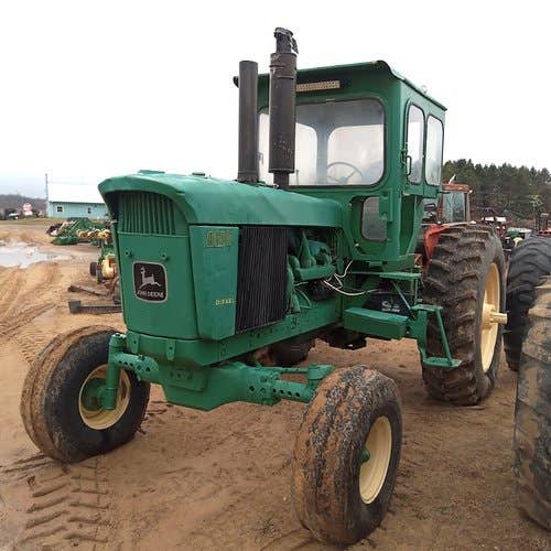 Used John Deere 4520 Tractor parts.
