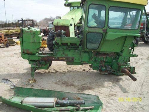 Used John Deere 4620 Tractor parts.