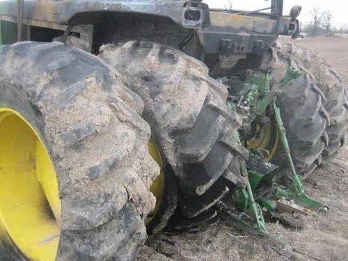 Used John Deere 4640 Tractor parts.