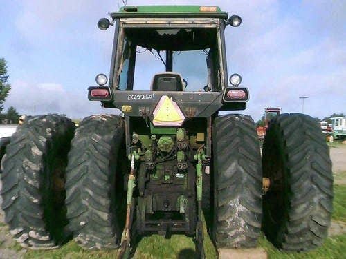 Used John Deere 4640 Tractor parts.
