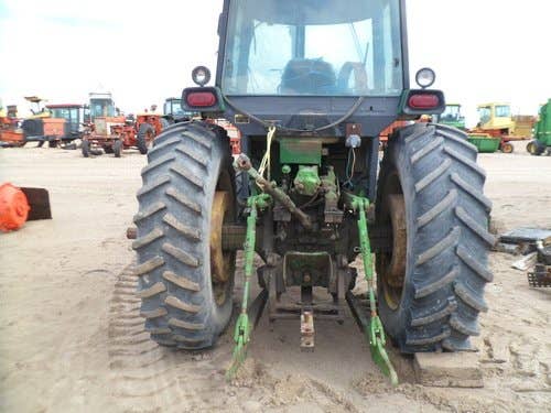 Used John Deere 4640 Tractor parts.