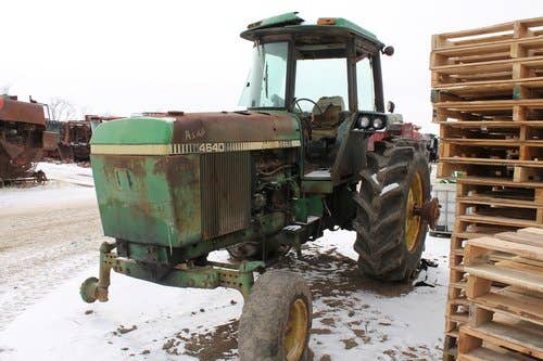 Used John Deere 4640 Tractor parts.