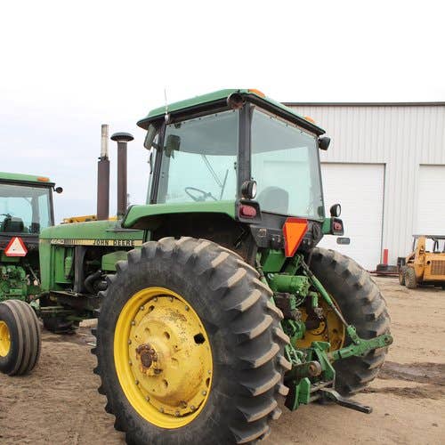 Used John Deere 4640 Tractor parts.