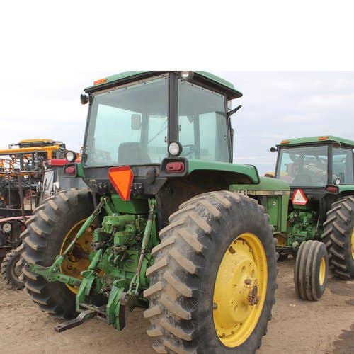 Used John Deere 4640 Tractor parts.