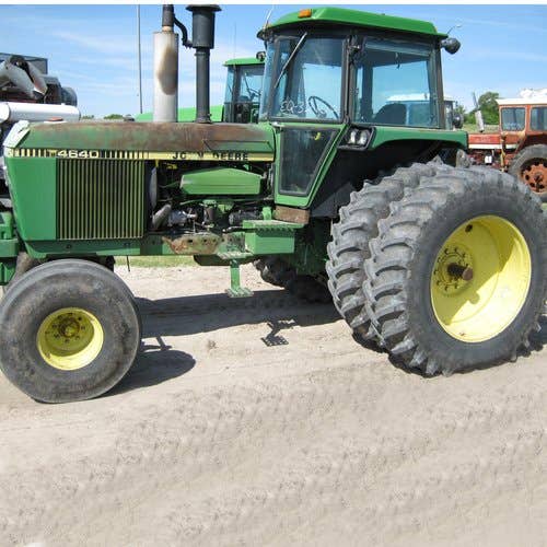 Used John Deere 4640 Tractor parts.