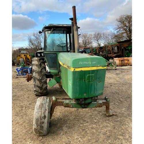 Used John Deere 4640 Tractor parts.