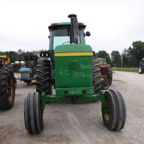 Used John Deere 4640 Tractor parts.