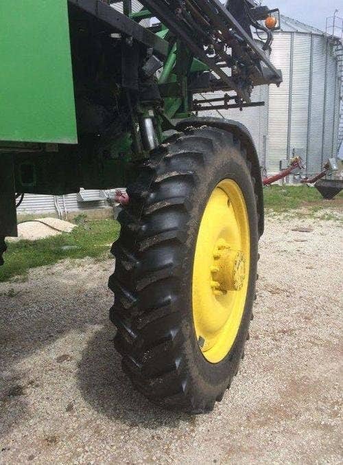 2001 Used John Deere 4710 Sprayer parts.