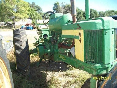 Used John Deere 520 Tractor parts.