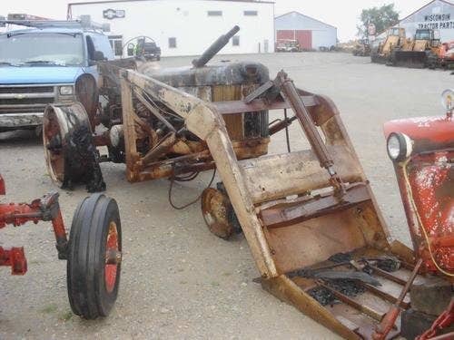 Used John Deere 530 Tractor parts.