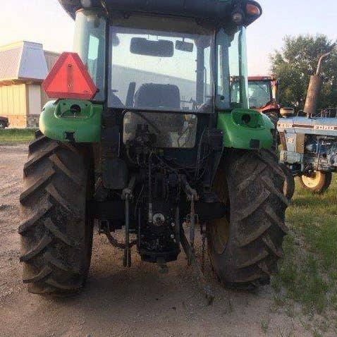 Used John Deere 5525 Tractor parts.