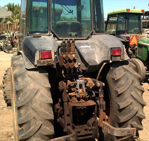 Used John Deere 5525 Tractor parts.