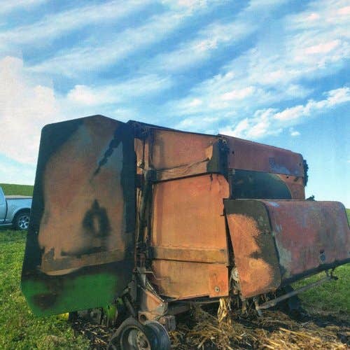 Used John Deere 567 Baler parts.